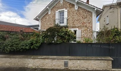 Arts Et Bois Sarl, Fabricant de Meubles à Melun