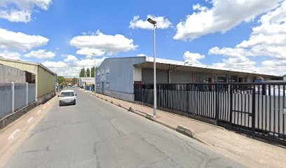 SARL SHUN LITEC EMAIL ID PLEASE, Fabricant de Meubles à La Courneuve