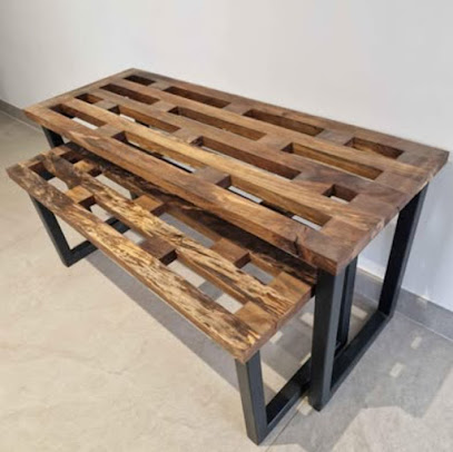 Metaloubois, Fabricant De Meubles à Darnieulles