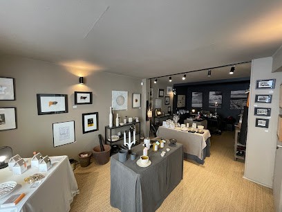 DAO Collections - Galerie - Décoration, Magasin de Meubles et Décoration à La Bégude-de-Mazenc