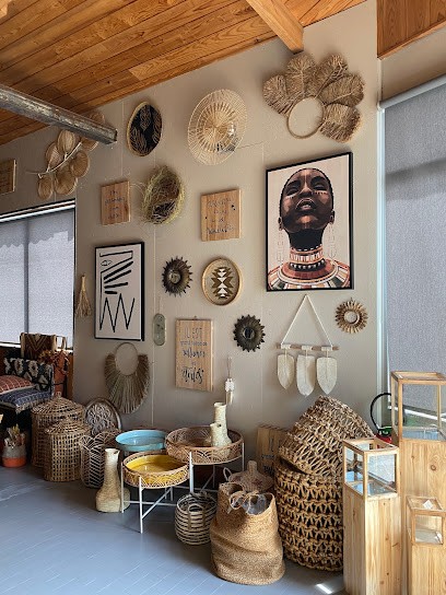 Le Cabanon de Pôl, Magasin de Meubles et Décoration à Hourtin