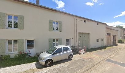 Home, Magasin de Meubles et Décoration à Villegusien-le-Lac