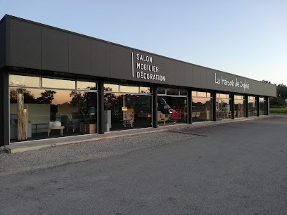 La Maison De Sophie, Magasin De Meubles à Saint-Armel