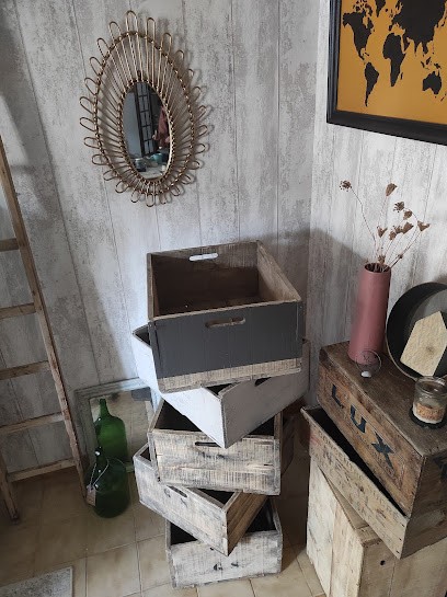 Atelier MJS Déco, Magasin de Meubles et Décoration à Saint-Bris-le-Vineux