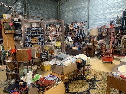 Atelier d'Adaptation à la Vie Active - Fondation Diaconesses de Reuilly, Magasin de Meubles et Décoration à Fitz-James