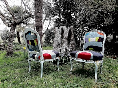 Richard Wagner. Assis Naturellement Atelier., Fabricant de Meubles à Tourtouse