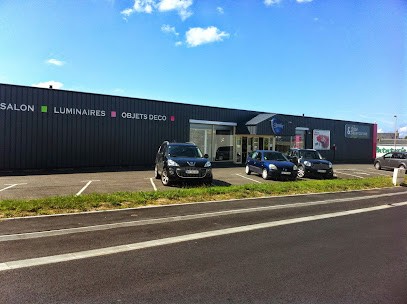 Salon & Outbuildings STRESSLESS Dinan, Magasin de Meubles et Décoration à Quévert