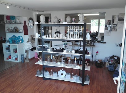 Boutique Intemporel, Magasin de Meubles et Décoration à Gémozac