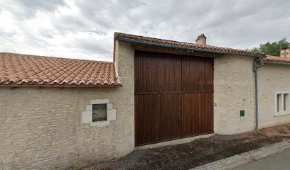 Lirot Menuiserie, Magasin de Meubles et Décoration à Massognes