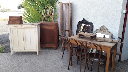 La Petite Brocanteuse, Magasin de Meubles et Décoration au Lude