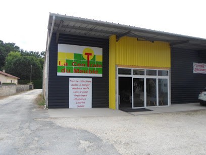 LA CENTRALE DU MEUBLE, Magasin de Meubles et Décoration à Saint-Médard-de-Mussidan