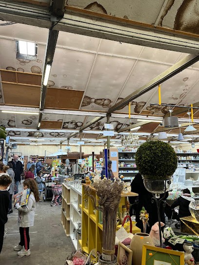 Ressourcerie Le Bon Plan - Magasin Saint Symphorien, Magasin De Meubles à Saint-Symphorien-sur-Coise