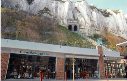 Decoration Marine L 'Embarcadere, Magasin de Meubles et Décoration au Tréport