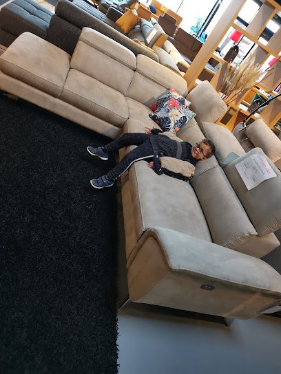 Fabrol Sofa, Magasin de Meubles et Décoration à Orange