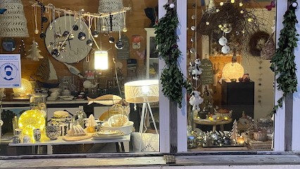 Le Monde Merveilleux D'alice - Décoration - Bijoux - Mimizan Plage, Magasin De Meubles à Mimizan