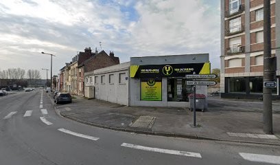 Huis Clos Magasin De Meubles à Saint-Quentin
