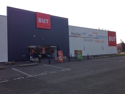 BUT, Magasin de Meubles et Décoration à Sablé-sur-Sarthe