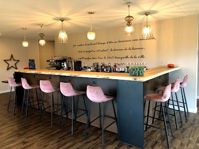 SAS LA HENONNAISE, Magasin de Meubles et Décoration à Hénon