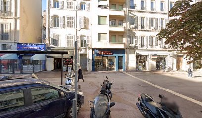 Skandhaus, Magasin de Meubles et Décoration à Marseille 01