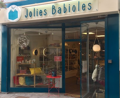 Jolies Babioles - Boutique et Salon de Thé, Magasin de Meubles et Décoration à Rumilly