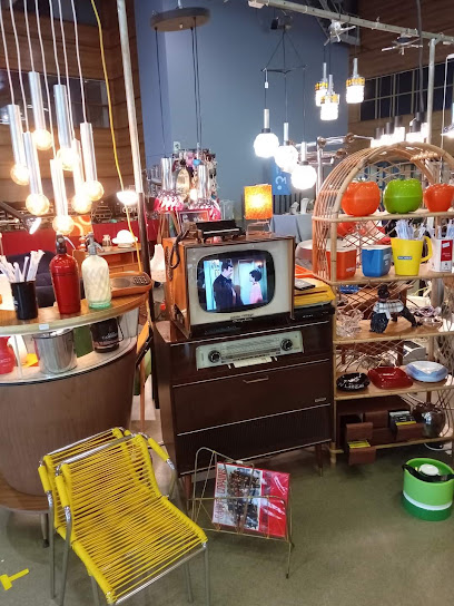 Pause Vintage Magasin De Meubles à Gruissan