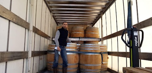 Alphaoeno Used Wine Barrels For Sell, Distributeur Barriques Neuves Magasin De Meubles à Coutras