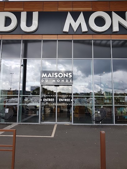 Maisons Du Monde, Magasin De Meubles à Saint-Pierre-du-Mont