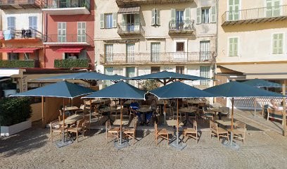 Collesi Jean-Louis, Fabricant de Meubles à Villefranche-sur-Mer