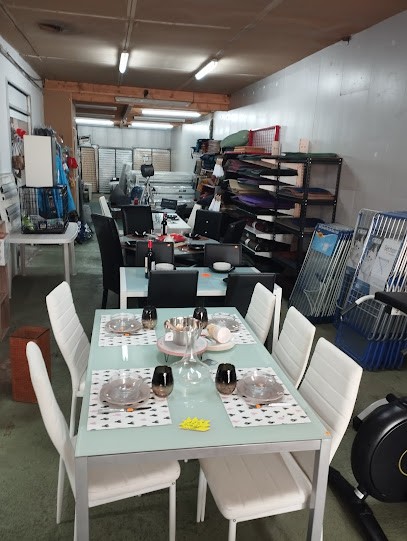 Uno destockage de Sauveterre de Béarn, Magasin de Meubles et Décoration à Sauveterre-de-Béarn