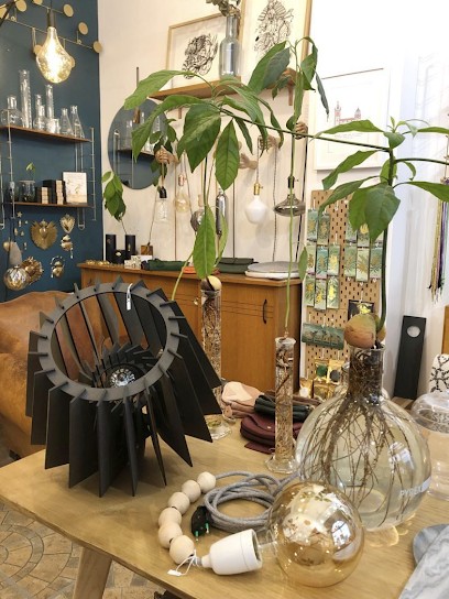 The Shop, Magasin de Meubles et Décoration à Marseille 01