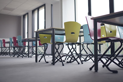 M.a.c Mobilier Agencement Collectivités Magasin De Meubles à Tinténiac