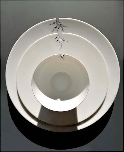 Manufacture De Longchamp Porcelaine, Magasin De Meubles à Longchamp