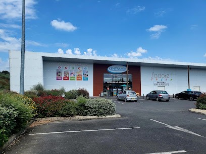 Centrakor Loches, Magasin de Meubles et Décoration à Loches