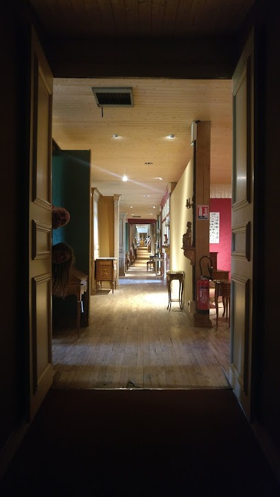 Ateliers ALLOT Frères, Magasin de Meubles et Décoration à Loudéac