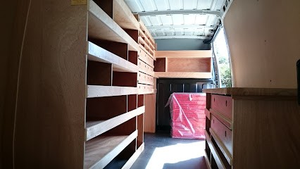 Barret Pierre, Fabricant de Meubles à Pin