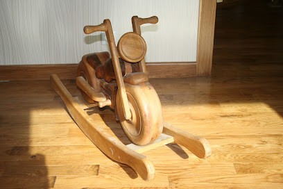 Loic Adnot, Fabricant de Meubles à Cernoy-en-Berry