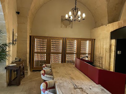 Snmt Société Nouvelle Meuble Tradition, Magasin de Meubles et Décoration à Vaulx-en-Velin