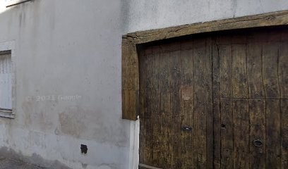 Xavier Moret, Fabricant de Meubles à Orléans