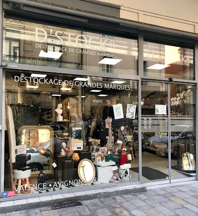 Dstock Orange, Magasin de Meubles et Décoration à Orange