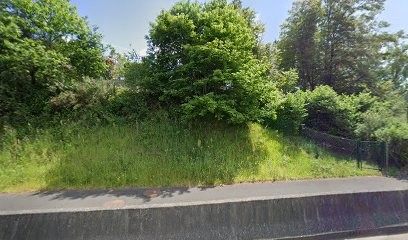 Pouliguin André, Fabricant de Meubles à Quimper