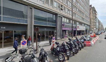 Metaxakis France, Magasin de Meubles et Décoration à Neuilly-sur-Seine