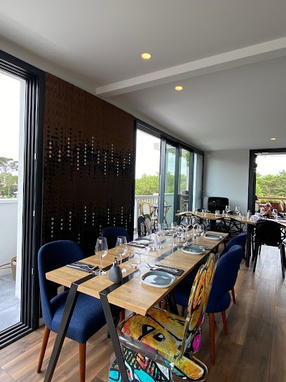 Piaton Camille, Fabricant de Meubles à Anglet