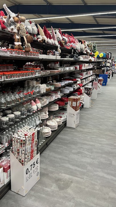 TEDi Distribution SAS, Magasin de Meubles et Décoration à Lannion