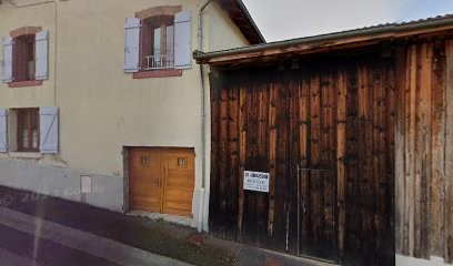 CR Menuiserie, Magasin de Meubles et Décoration à Thiers