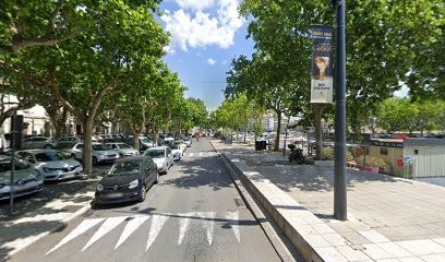 Pezet Philippe, Fabricant de Meubles à Beaucaire