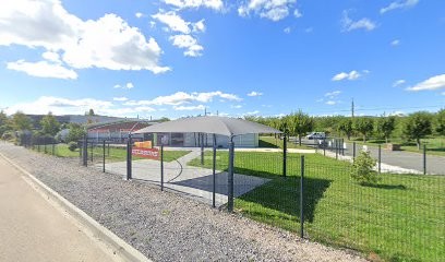 Meubles E Faure Et Fils Fabricant De Meubles à Crêches-sur-Saône