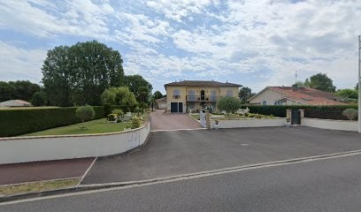 Germy Jean-Yves, Fabricant De Meubles à Braud-et-Saint-Louis