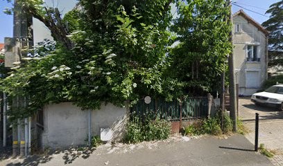 A.v.m, Fabricant de Meubles à Champigny-sur-Marne