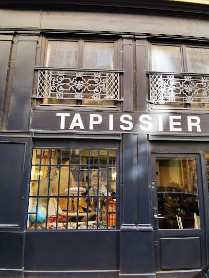 Au Tapissier d'Antan, Magasin de Meubles et Décoration à Lyon 05