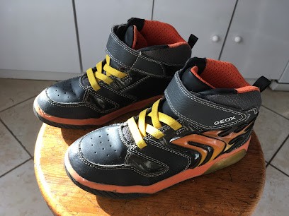 Toutillet, Magasin de Meubles et Décoration à Montbrison